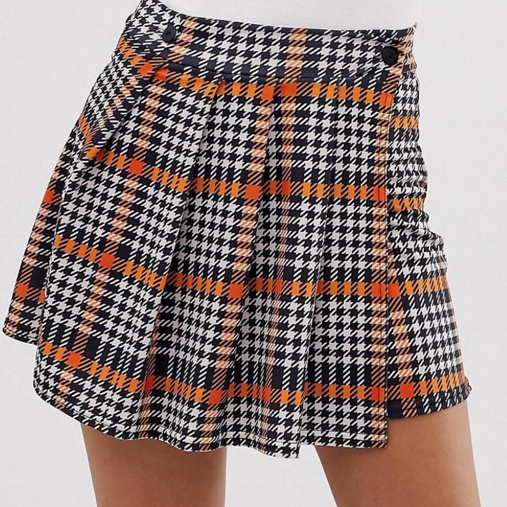 Mini Pleated skirt